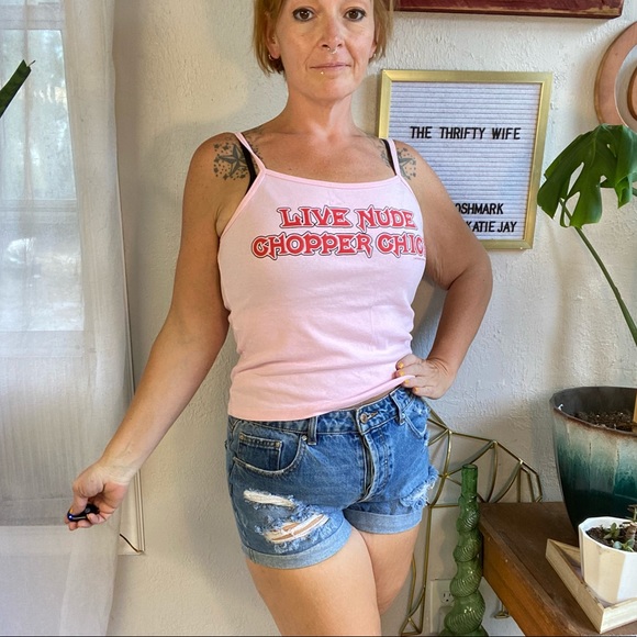 Forever 21 100% Cotton Distressed Denim Cut Off Festival Boho Shorts Size - Picture 1 of 16